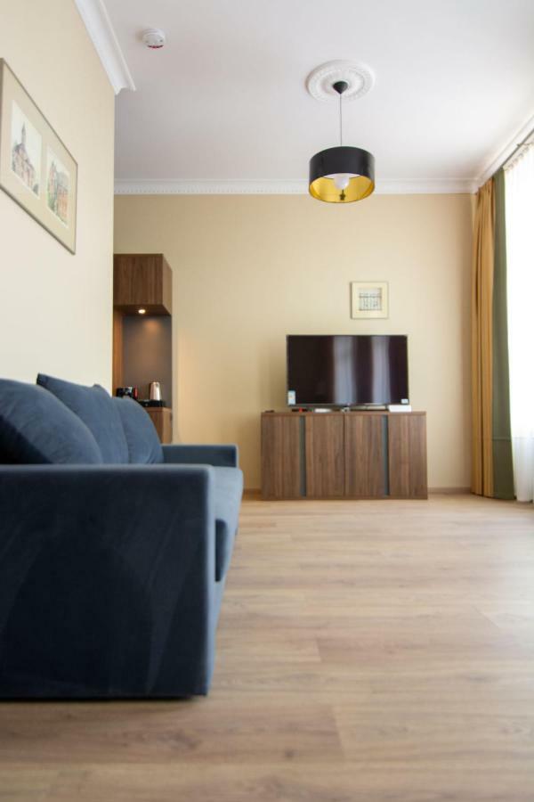 Brass Suites Łódź Buitenkant foto